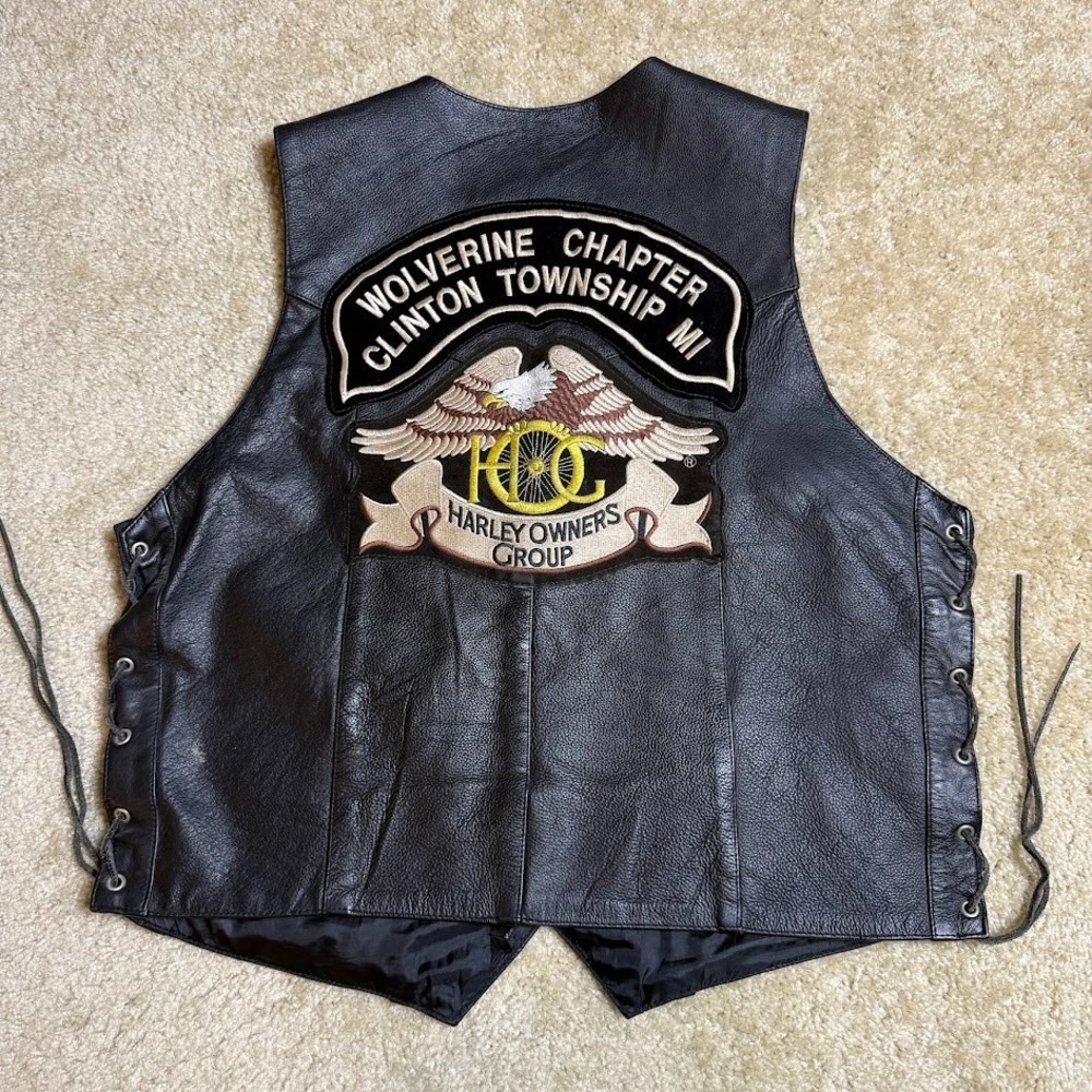 Redline Harley Davidson HOG Leather Vest Mens Large Black Biker Patches